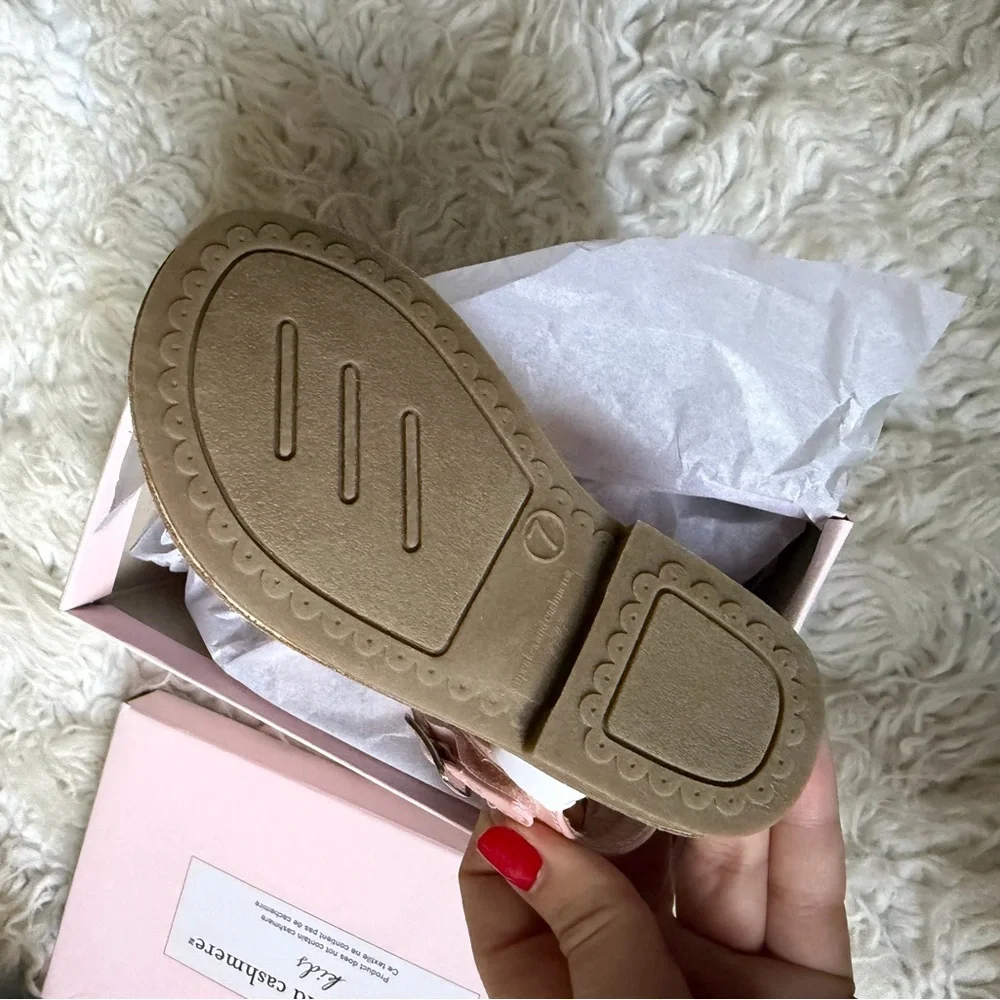 cupcakes & cashmere Blush Scalloped Kids Sandals